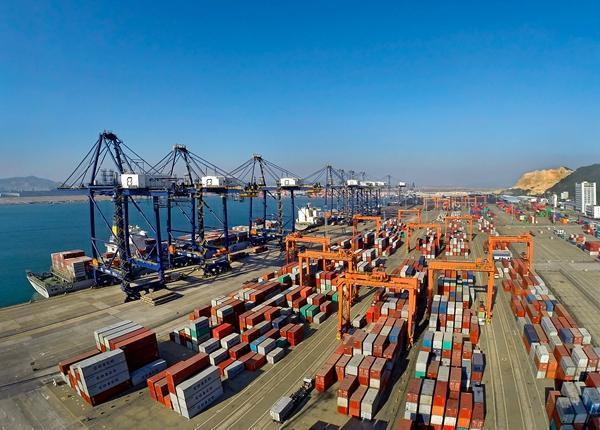 外貿進出口興旺 珠海高欄港口岸出入境船舶數量創單日新高